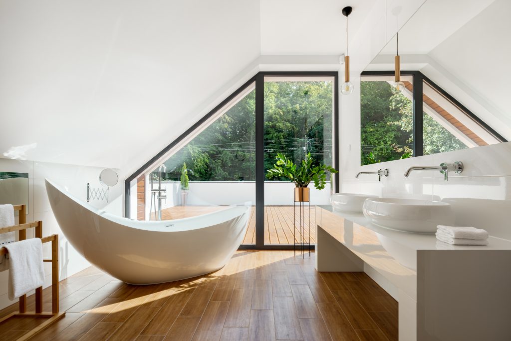 luxury bathroom